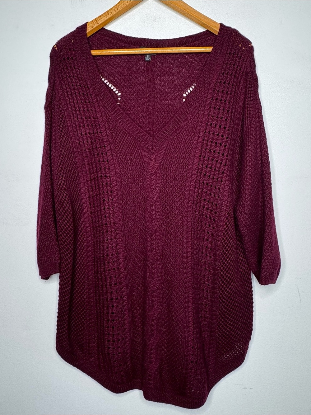 Torrid Cable Knit V-neck 3/4 Sleeve Sweater - Size 2X
